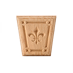 4-1/4" x 4-1/4" Red Oak Fleur De Lis Keystone