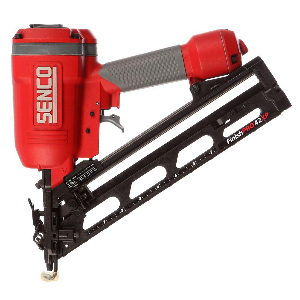 Senco FinishPro42XP 15 Gauge 21/2" 34 Degree Angled Finish Nailer